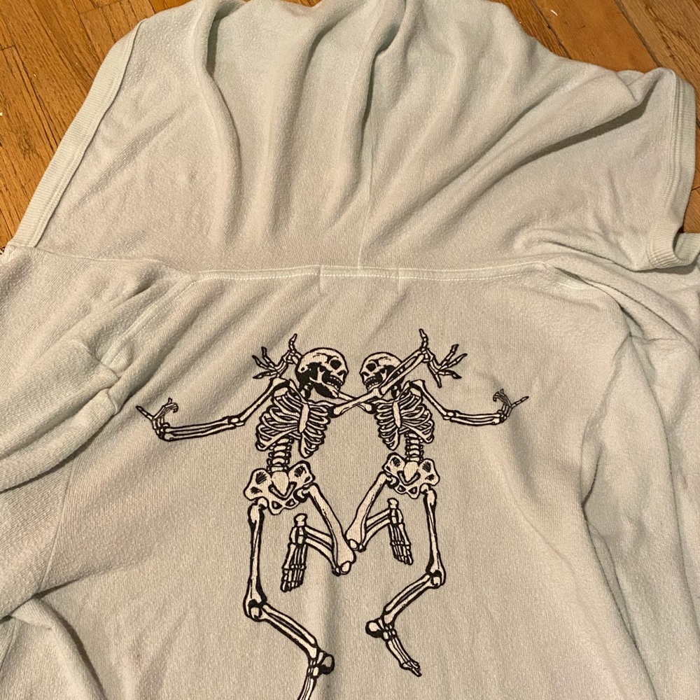 WILDFOX zip up sweatshirt